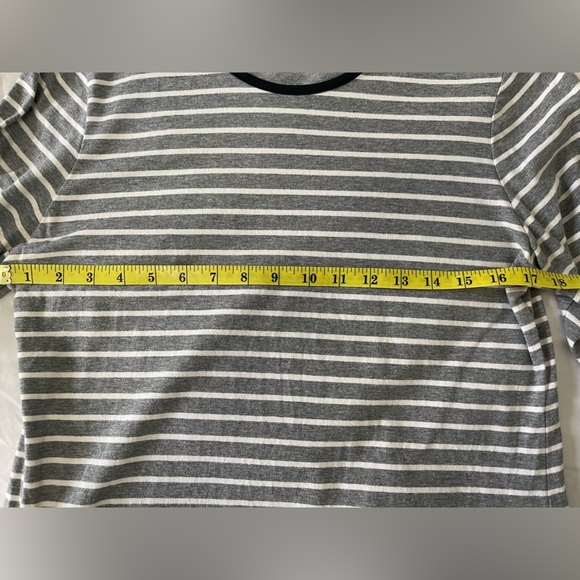 Nautica women's top in a white and grey striped pattern with shoulder zippers - Picture 6 of 7